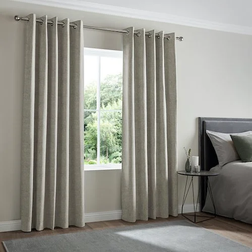 7 Manfaat Blackout Curtain yang Baik Bagi Rumahmu dan Keluargamu 2 manfaat blackout curtain